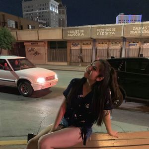 Meet your Posher, Lizzy